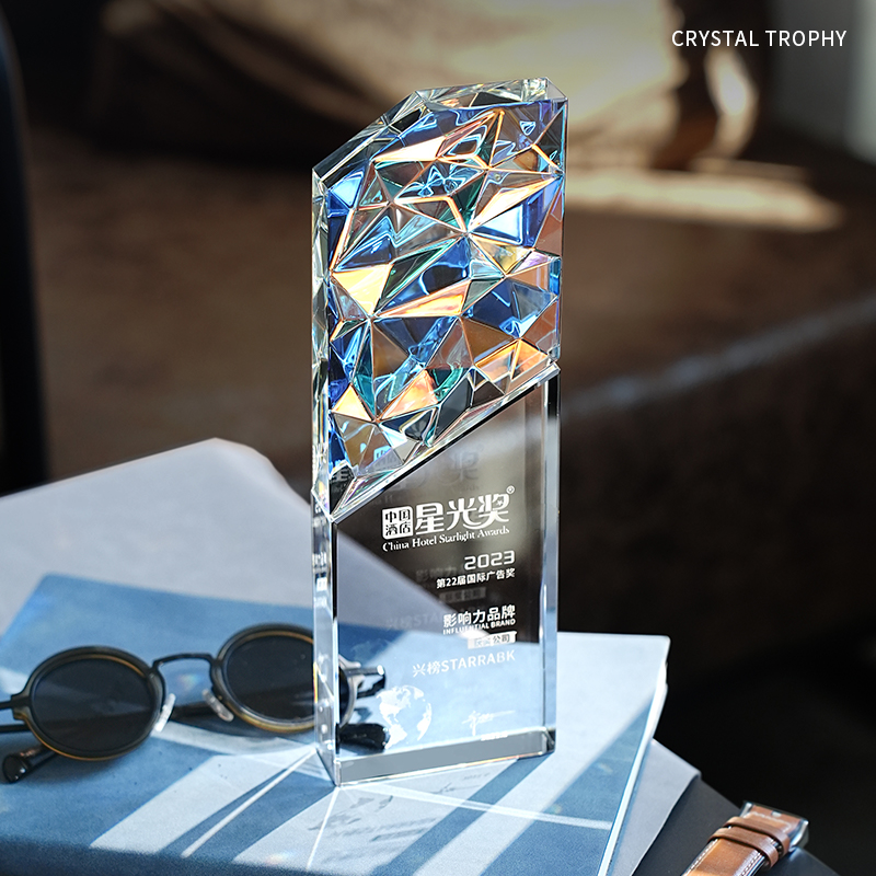 Esports Gaming Trophy - Aangepaste kleurrijke kristallen trofee Gepersonaliseerde LOGO